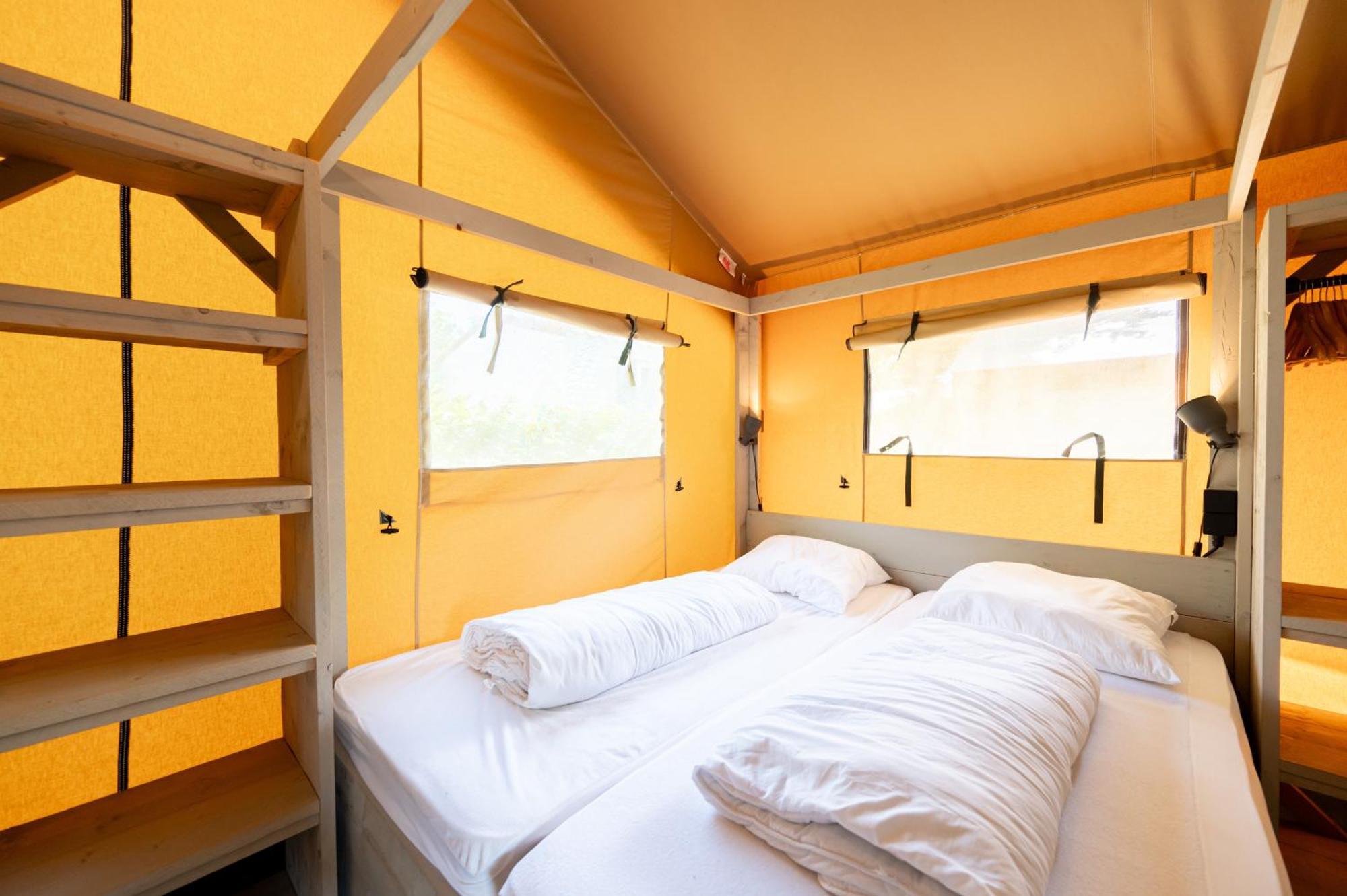 Glamping Twente Hotel Денекамп Екстериор снимка