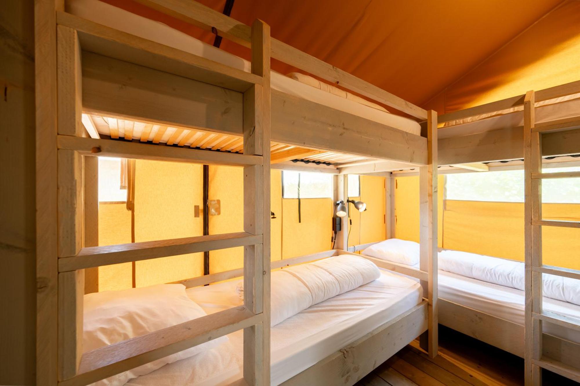 Glamping Twente Hotel Денекамп Екстериор снимка