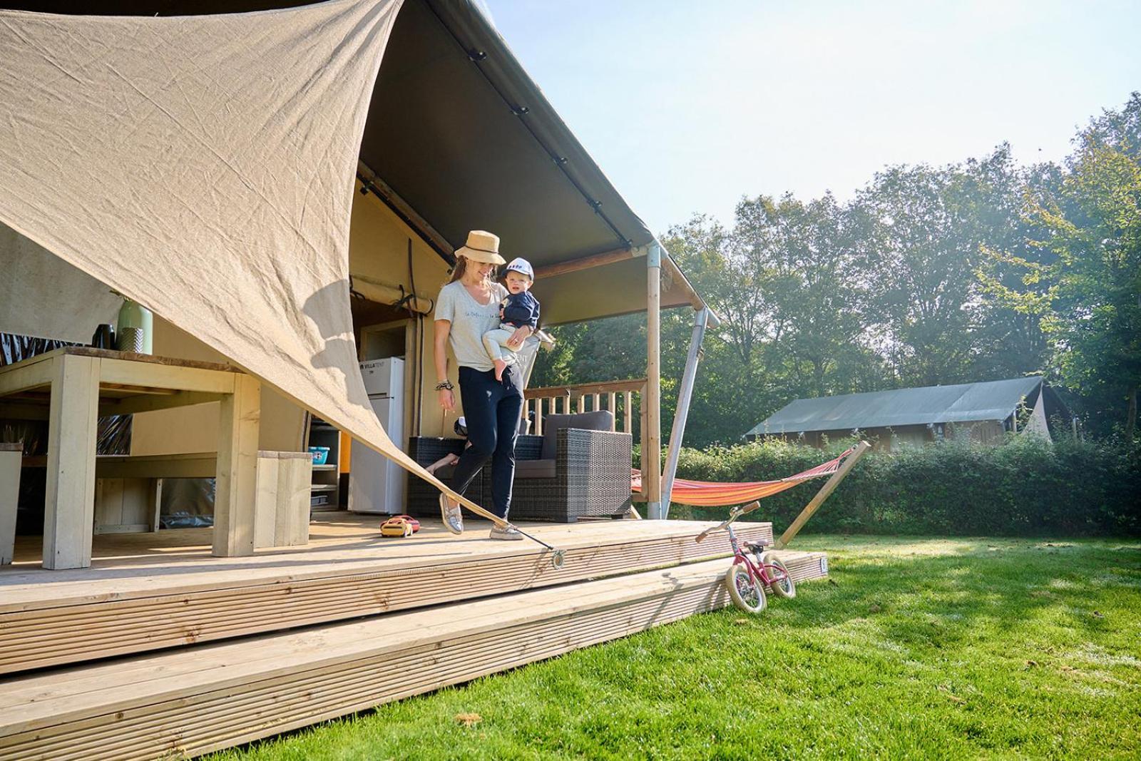 Glamping Twente Hotel Денекамп Екстериор снимка